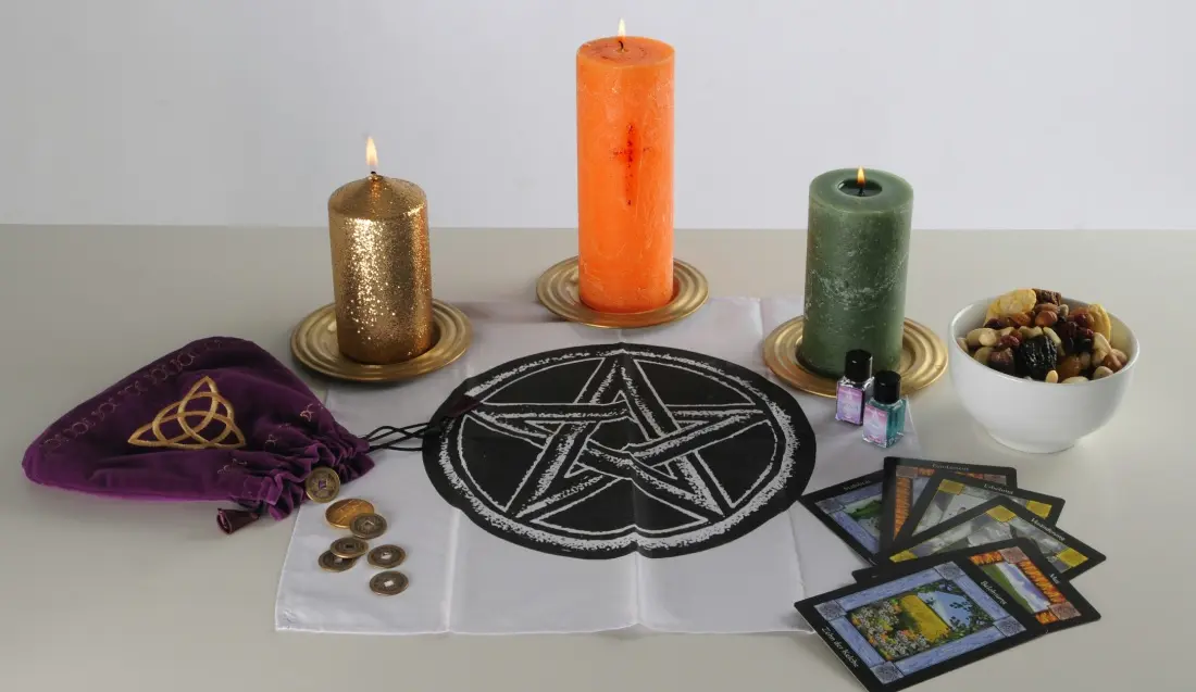 Magijski Ritual Postup magie svíček ︎ Rituály & Tipy & Triky
